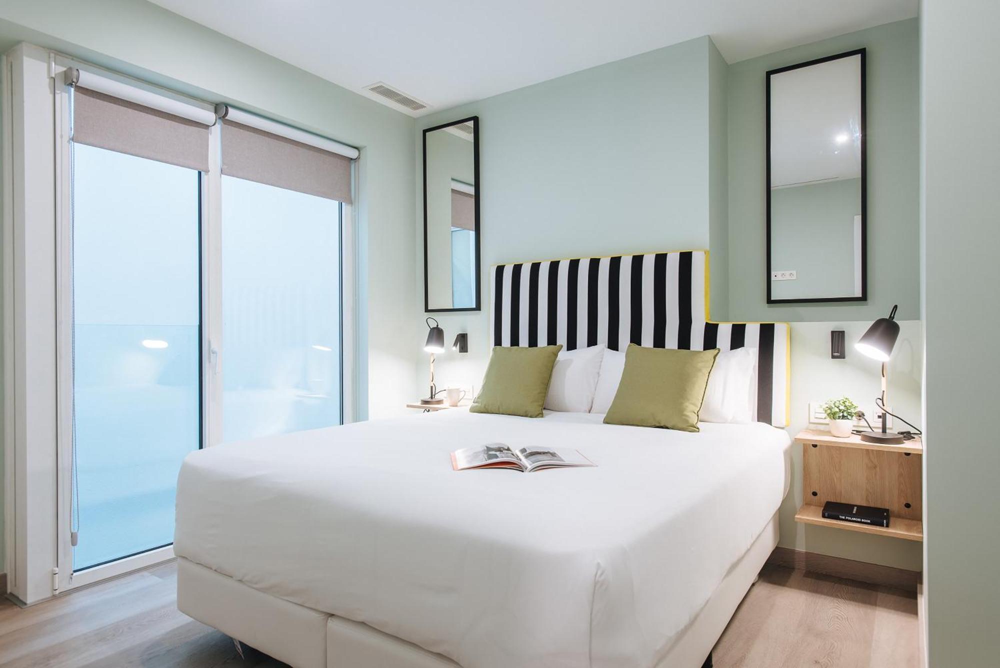 Sercotel Sevilla Guadalquivir Suites Esterno foto