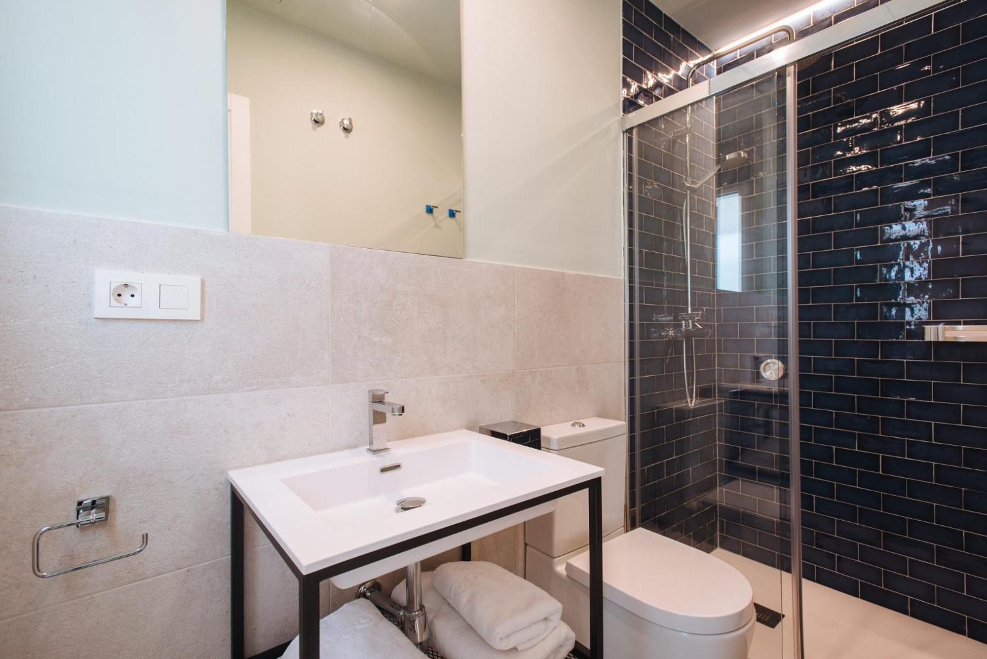 Sercotel Sevilla Guadalquivir Suites Esterno foto